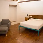 Jacio House Panzió *