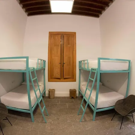 Jacio House Hostel