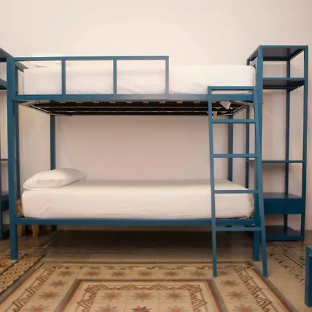 Jacio House Hostel *